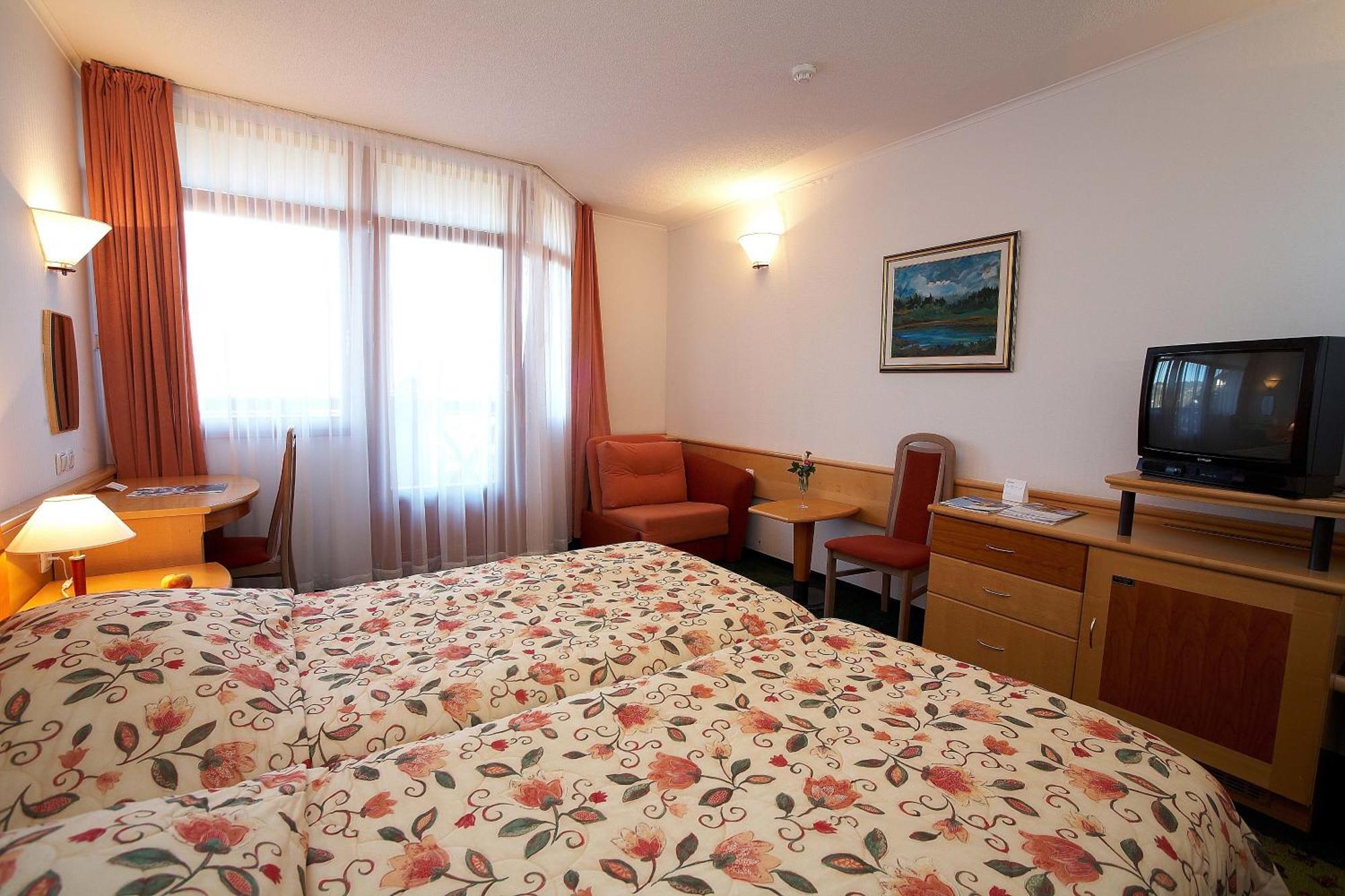 Terme Zrece - Hotel Vital Habitación foto